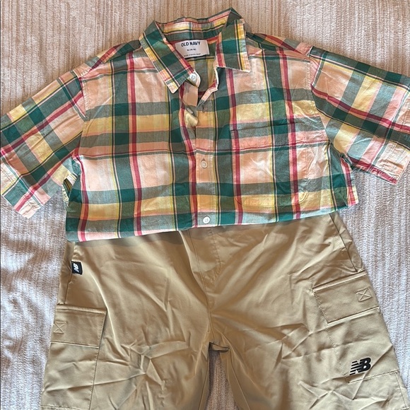 New balance  & Old Navy Red and Green Matching Set Casual - Picture 1 of 4